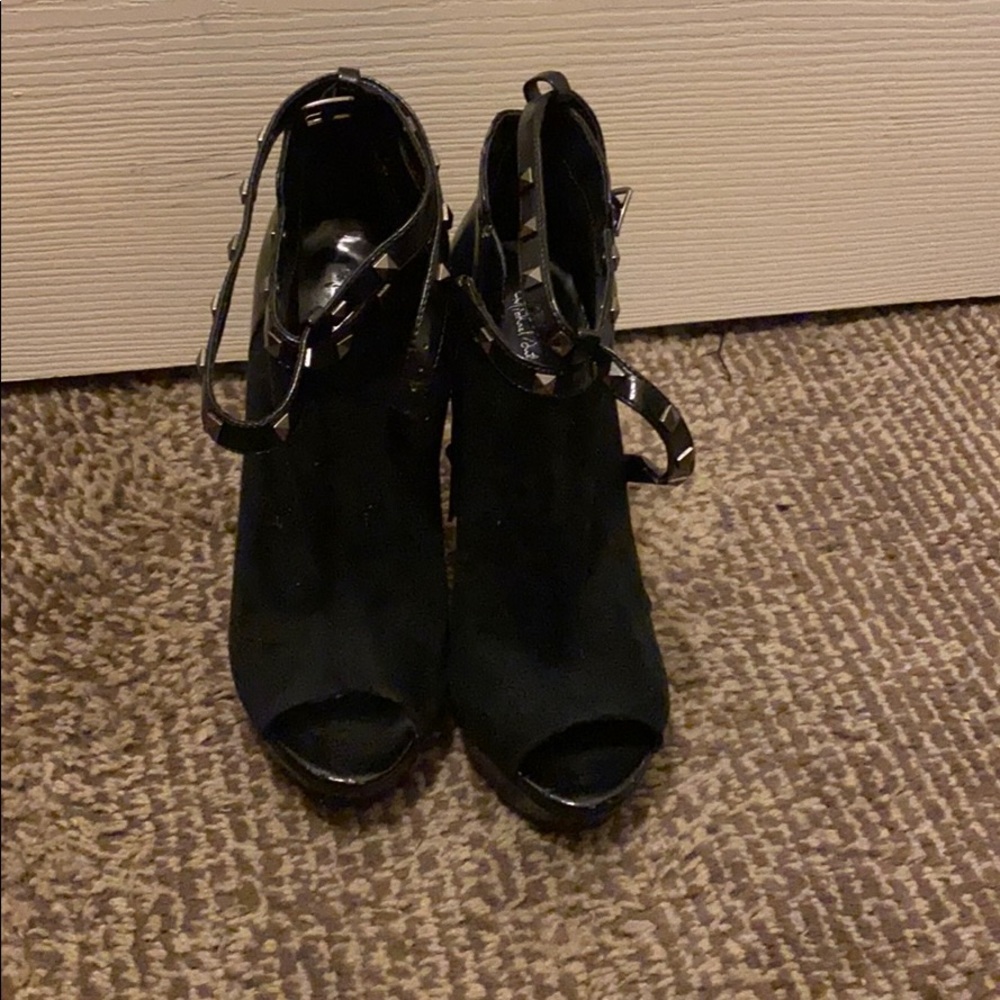 Women heels